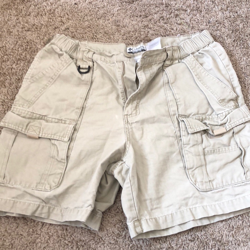 Columbia Men’s Cargo Shorts Medium